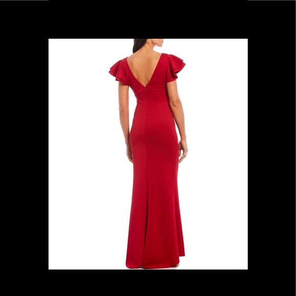 Jessica Howard Dresses & Skirts - Jessica Howard evening wear